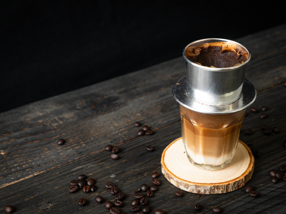 Singapore: How To Make Singapore Coffee